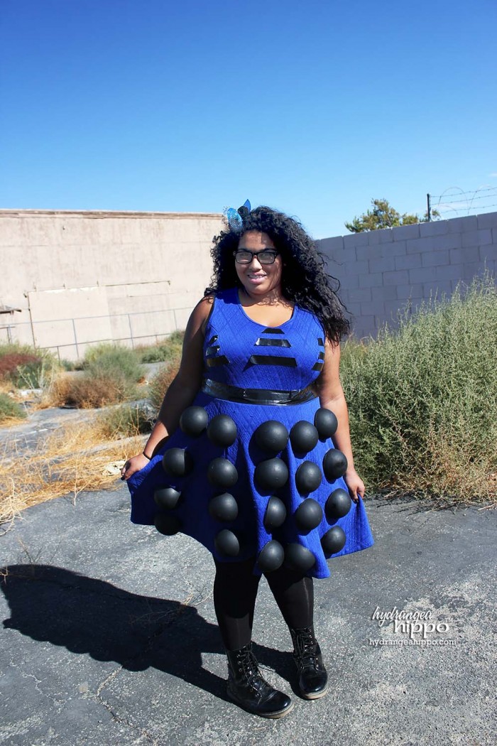 DIY Dalek Costume by Jennifer Priest and Katie Priest of hydrangeahippo 2
