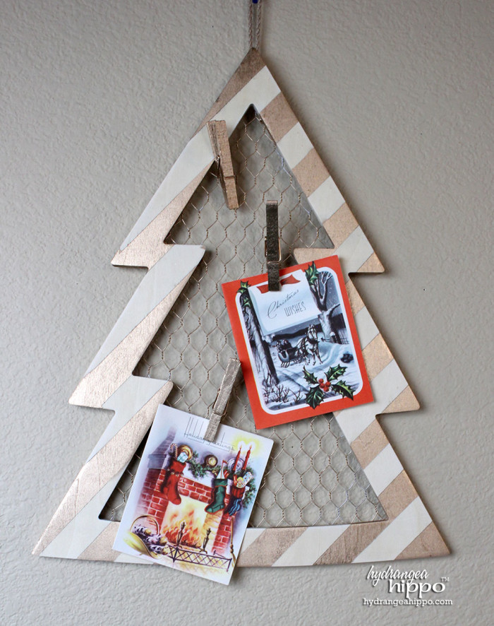 Christmas Card Display by Jennifer Priest of hydrangeahippo with Krylon Spray Paint 3