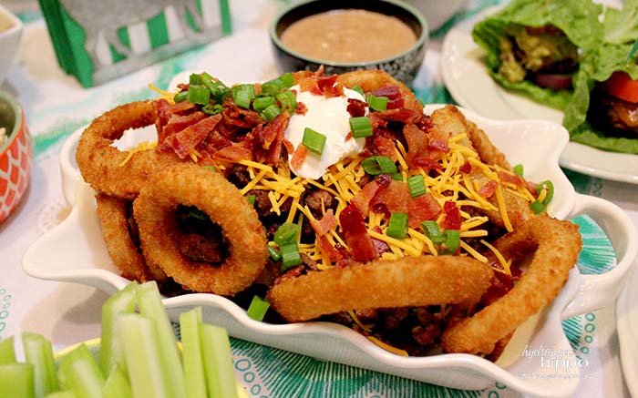 Make these Bacon Cheeseburger Onion Rings with Alexia Crispy Onion Rings - Jennifer Priest hydrangeahippo
